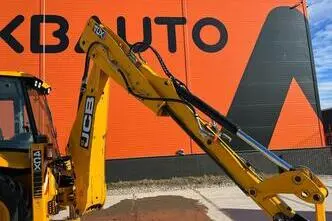 JCB 4CX PRO, 4.8, 81 kW, diesel, four-wheel drive