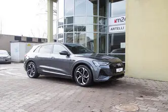 Audi e-tron, 300 kW, electric, automatic, four-wheel drive