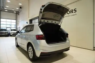 Škoda Fabia, 1.0, 81 kW, bensiin, automaat, esivedu