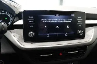 Škoda Fabia, 1.0, 81 kW, bensiin, automaat, esivedu