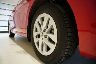 Škoda Fabia, 1.0, 81 kW, бензин, автомат, передний привод