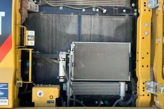Caterpillar 330, 205 kW, дизель