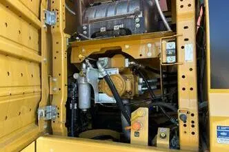 Caterpillar 330, 205 kW, дизель