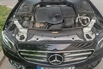 Mercedes-Benz E 220, 2.0, 143 kW, дизель, автомат, задний привод