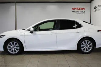Toyota Camry, 2.5, 131 kW, hybrid, automatic, front-wheel drive