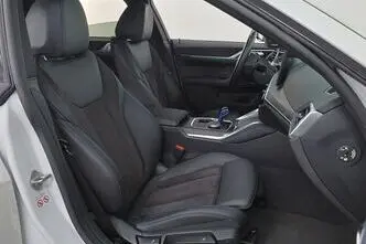 BMW i4, 125 kW, elekter, automaat, nelikvedu