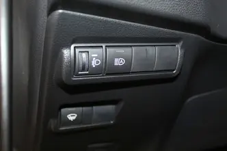 Toyota Corolla Cross, 2.0, 112 kW, hybrid, automatic, four-wheel drive