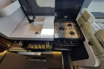 Laika Kreos, 2.2, 132 kW, diisel, automaat, esivedu