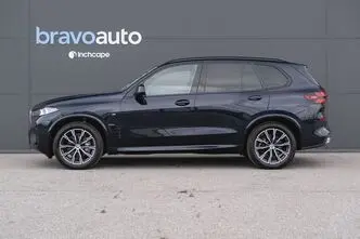 BMW X5, 3.0, 210 kW, hybrid, automatic, four-wheel drive