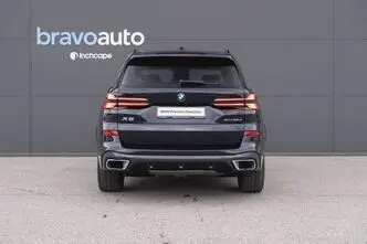 BMW X5, 3.0, 210 kW, hybrid, automatic, four-wheel drive