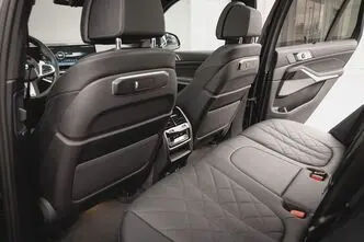 BMW X5, 3.0, 210 kW, hybrid, automatic, four-wheel drive