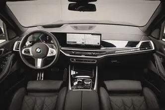 BMW X5, 3.0, 210 kW, hybrid, automatic, four-wheel drive