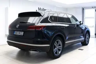 Volkswagen Touareg, 3.0, 210 kW, дизель, автомат, полный привод