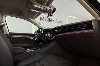 Volkswagen Touareg, 3.0, 210 kW, дизель, автомат, полный привод