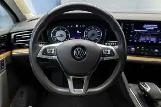 Volkswagen Touareg, 3.0, 210 kW, дизель, автомат, полный привод