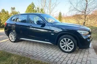 BMW X1, 2.0, 105 kW, diesel, manual, front-wheel drive