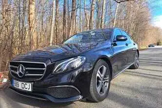 Mercedes-Benz E 220, 2.0, 143 kW, дизель, автомат, задний привод