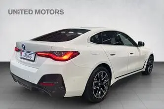 BMW i4, 250 kW, elekter, automaat, tagavedu