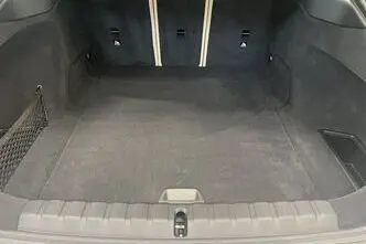 BMW i4, 250 kW, elekter, automaat, tagavedu