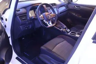Nissan Leaf, 90 kW, электричество, передний привод