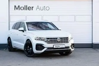 Volkswagen Touareg, 4.0, 310 kW, diesel, automatic, four-wheel drive