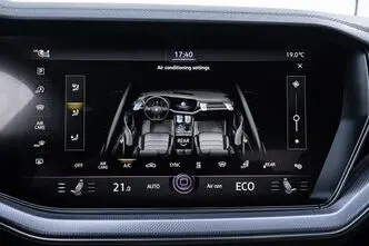 Volkswagen Touareg, 4.0, 310 kW, diesel, automatic, four-wheel drive
