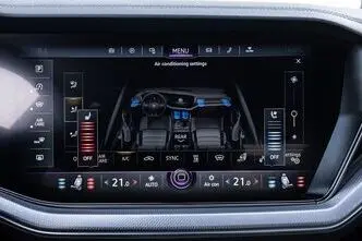 Volkswagen Touareg, 4.0, 310 kW, diesel, automatic, four-wheel drive