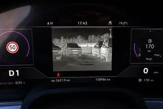 Volkswagen Touareg, 4.0, 310 kW, diesel, automatic, four-wheel drive