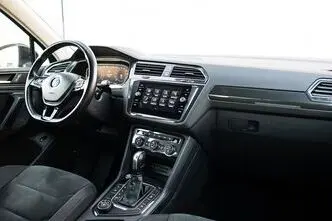 Volkswagen Tiguan, 2.0, 140 kW, petrol, automatic, four-wheel drive