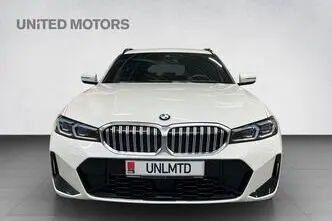 BMW 320, 135 kW, гибрид, автомат, задний привод