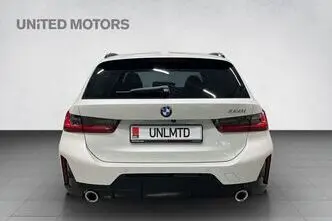 BMW 320, 135 kW, гибрид, автомат, задний привод