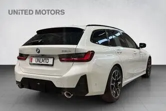 BMW 320, 135 kW, гибрид, автомат, задний привод