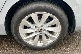 Škoda Superb, 1.5, 110 kW, hübriid, automaat, esivedu