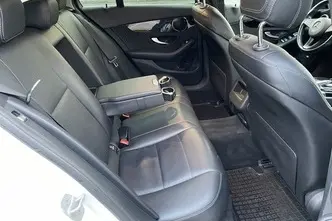 Mercedes-Benz C 200, 1.6, 100 kW, diesel, automatic, rear-wheel drive