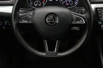 Škoda Superb, 1.6, 88 kW, дизель, автомат, передний привод