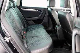 Volkswagen Passat, 1.4, 110 kW, bensiin, manuaal, esivedu