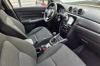 Suzuki Vitara, 1.4, 95 kW, hybrid, manual, four-wheel drive