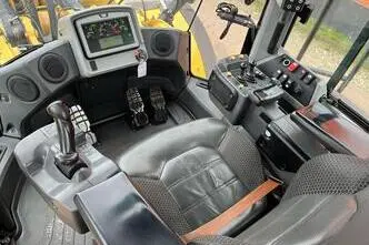 Caterpillar 982 M 4x4, 321 kW, diisel, automaat