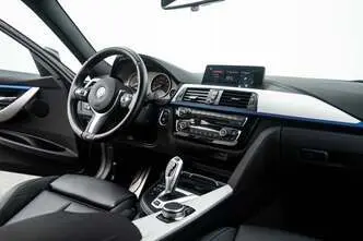 BMW 330, 2.0, 135 kW, plug-in hybrid, automatic, rear-wheel drive