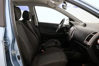 Hyundai i20, 1.2, 57 kW, бензин, механическая, передний привод
