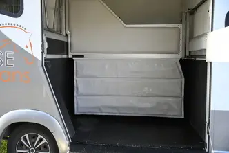 Opel Movano, 3.0, 100 kW, diesel, manual, front-wheel drive