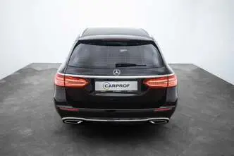 Mercedes-Benz E 220, 2.0, 143 kW, diesel, automatic, four-wheel drive
