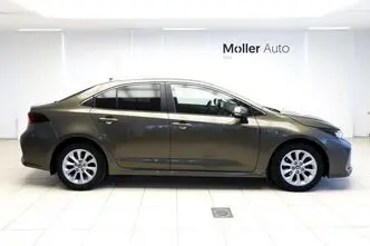 Toyota Corolla, 1.5, 92 kW, бензин, автомат, передний привод
