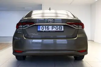 Toyota Corolla, 1.5, 92 kW, бензин, автомат, передний привод
