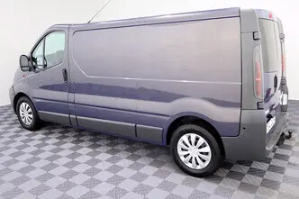 Opel Vivaro, 2.5, 99 kW, diesel, manual, front-wheel drive