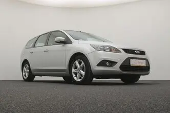 Ford Focus, 1.6, 74 kW, petrol, manual, front-wheel drive
