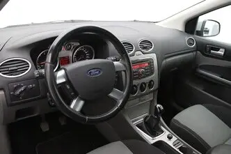 Ford Focus, 1.6, 74 kW, petrol, manual, front-wheel drive