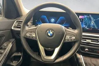 BMW 320, 2.0, 140 kW, гибрид, автомат, полный привод