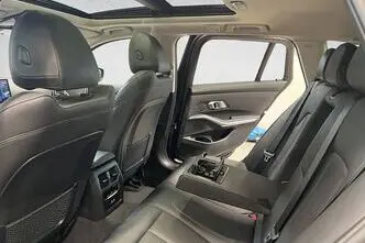 BMW 320, 2.0, 140 kW, гибрид, автомат, полный привод