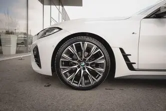 BMW 420, 2.0, 140 kW, гибрид, автомат, полный привод